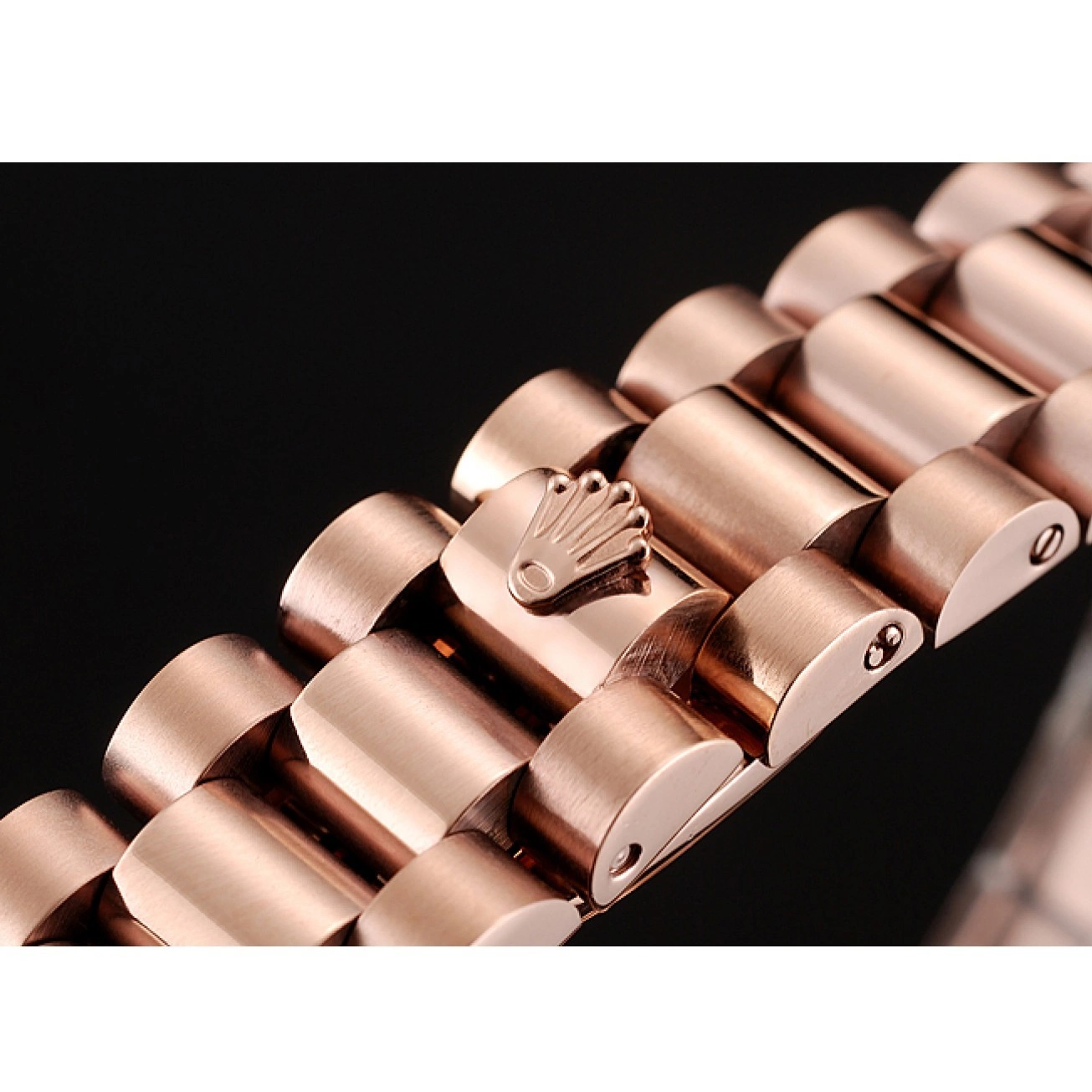 Best AAA Replica Sites DateJust Swiss Gold Dial Rolex Diamond Rose 1453977 Case Bracelet Rose Gold 0520